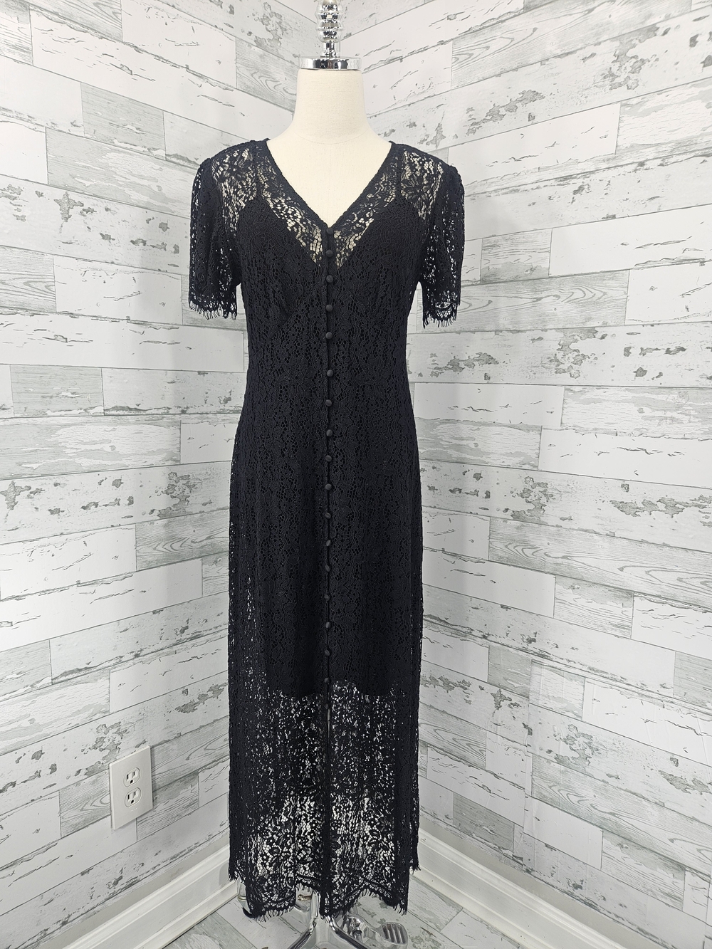 GAP Black Lace Button-Front Maxi Dress